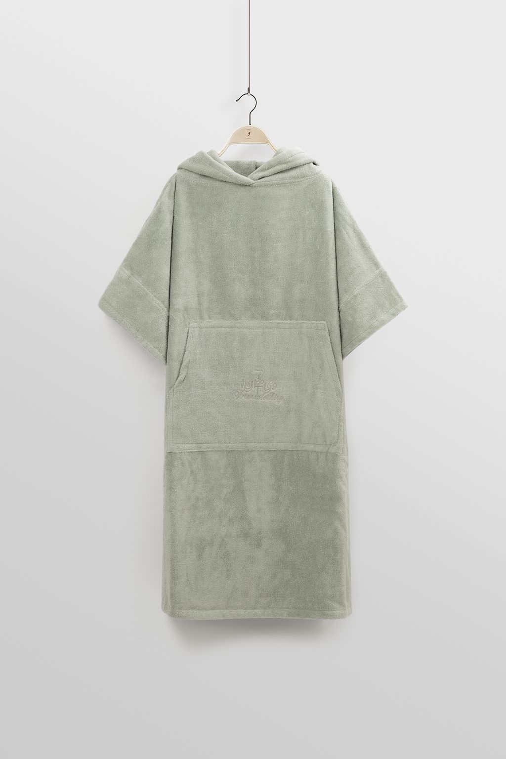 حوله پانچو سبز