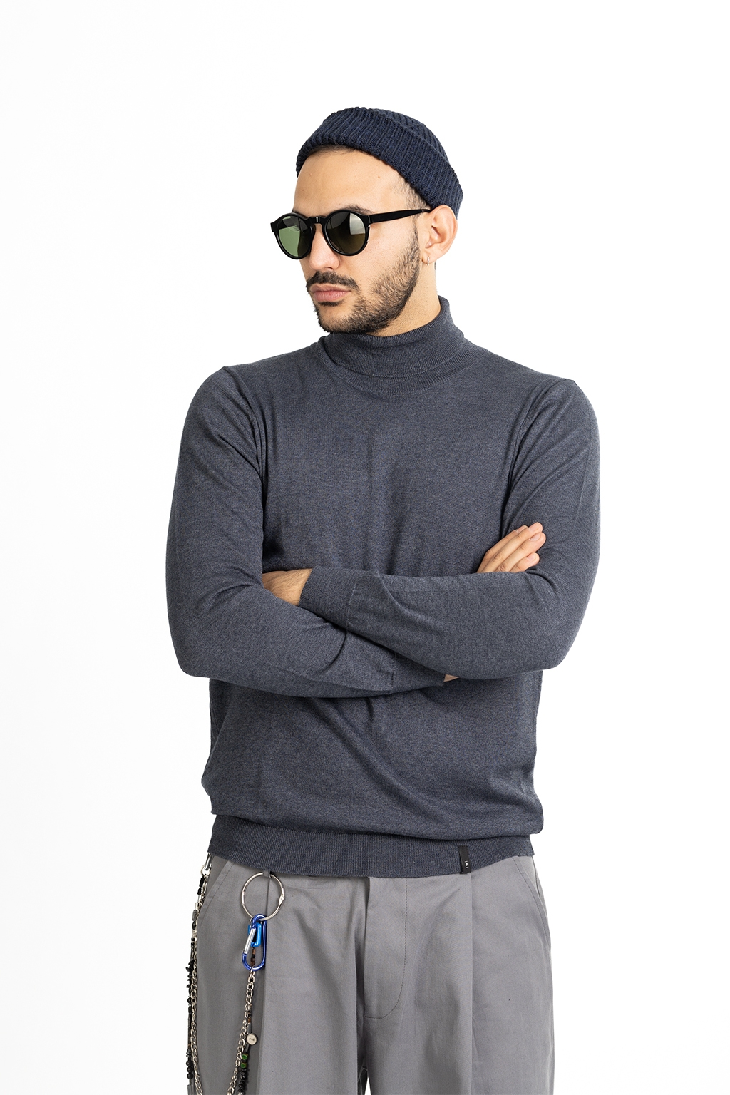 turtule neck um 3