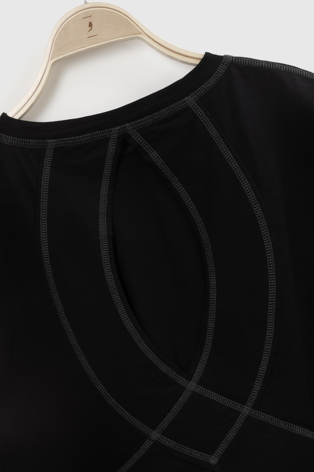 BLACK 3