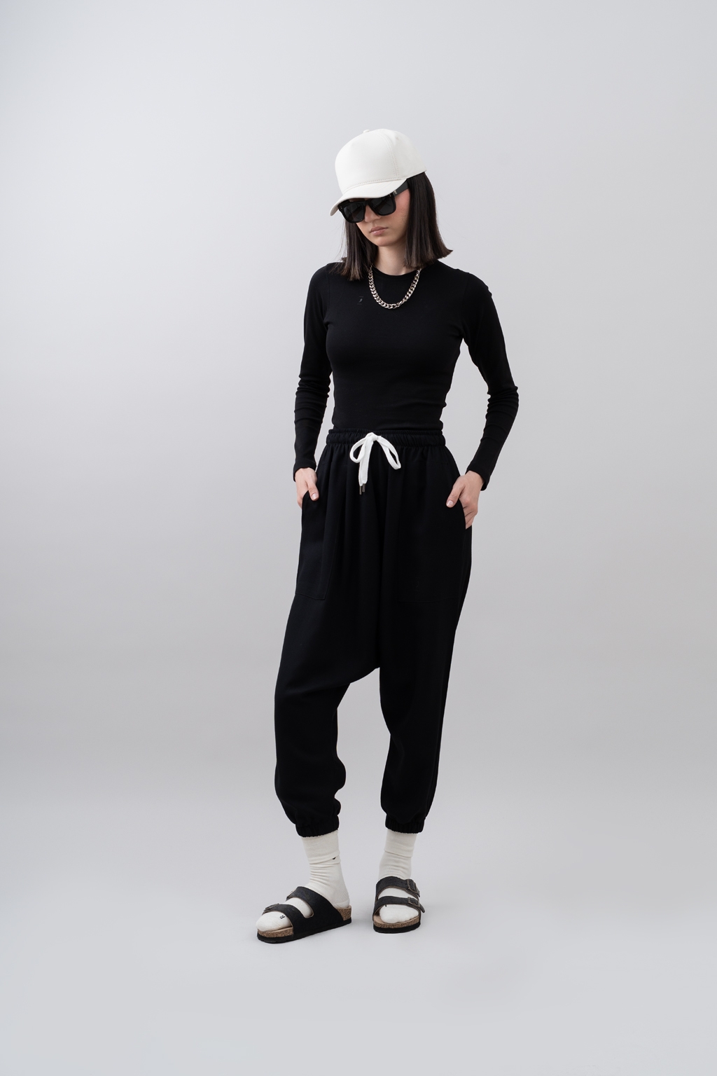 hammer black 3