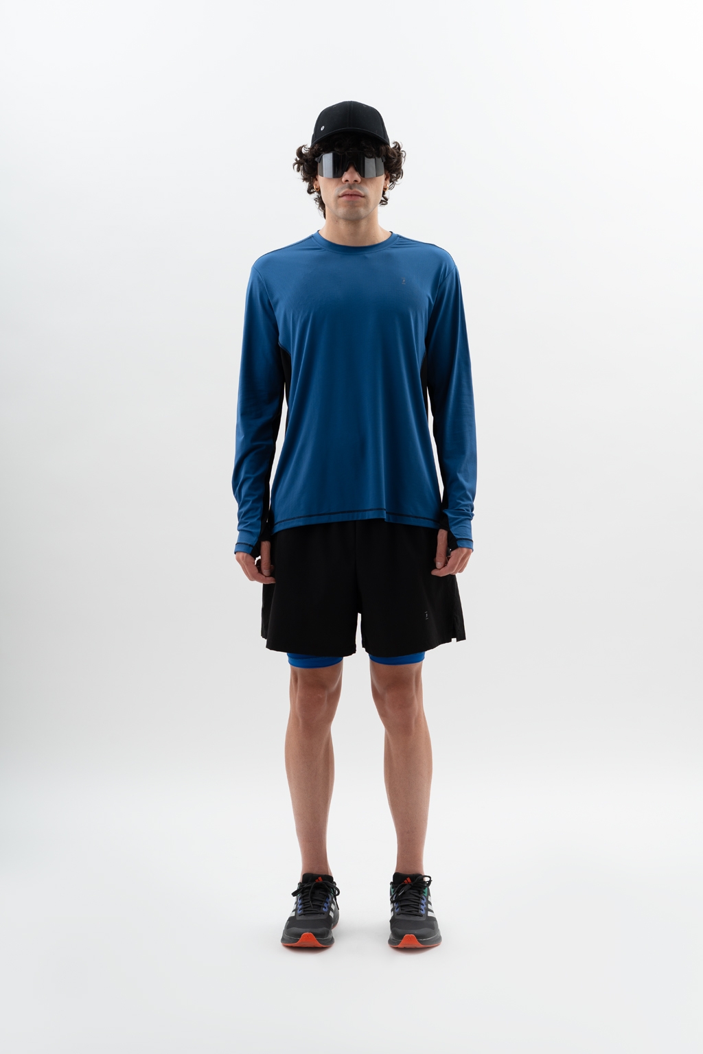 ATHLETE black 6