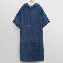 حوله پانچو آبی