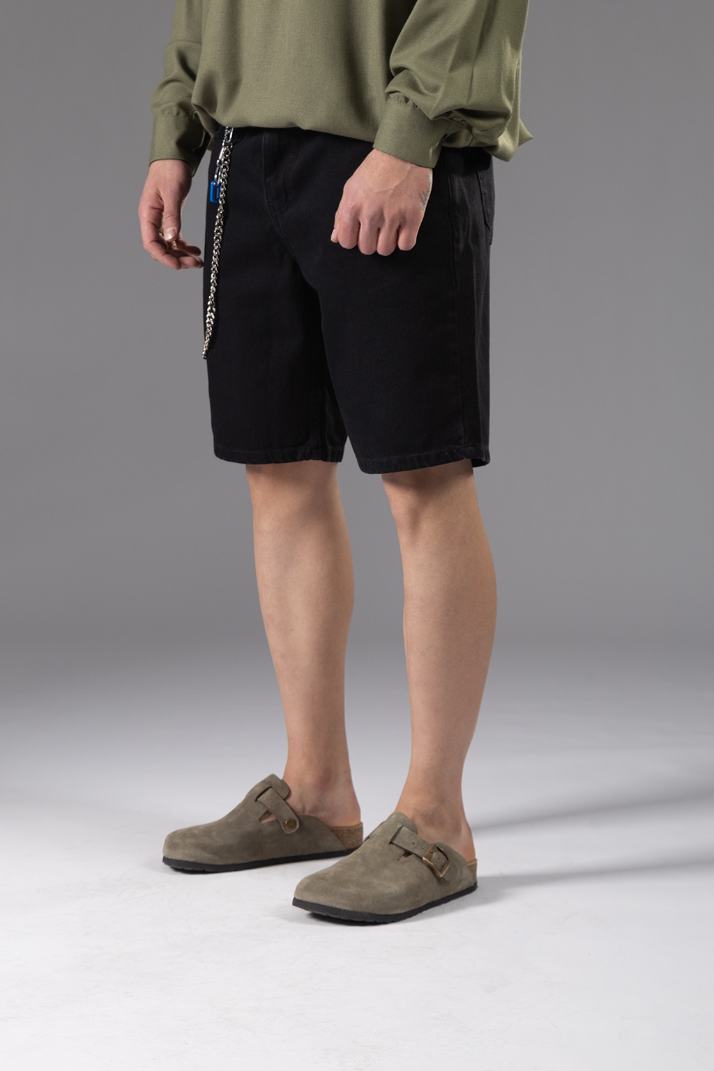 regular black 1