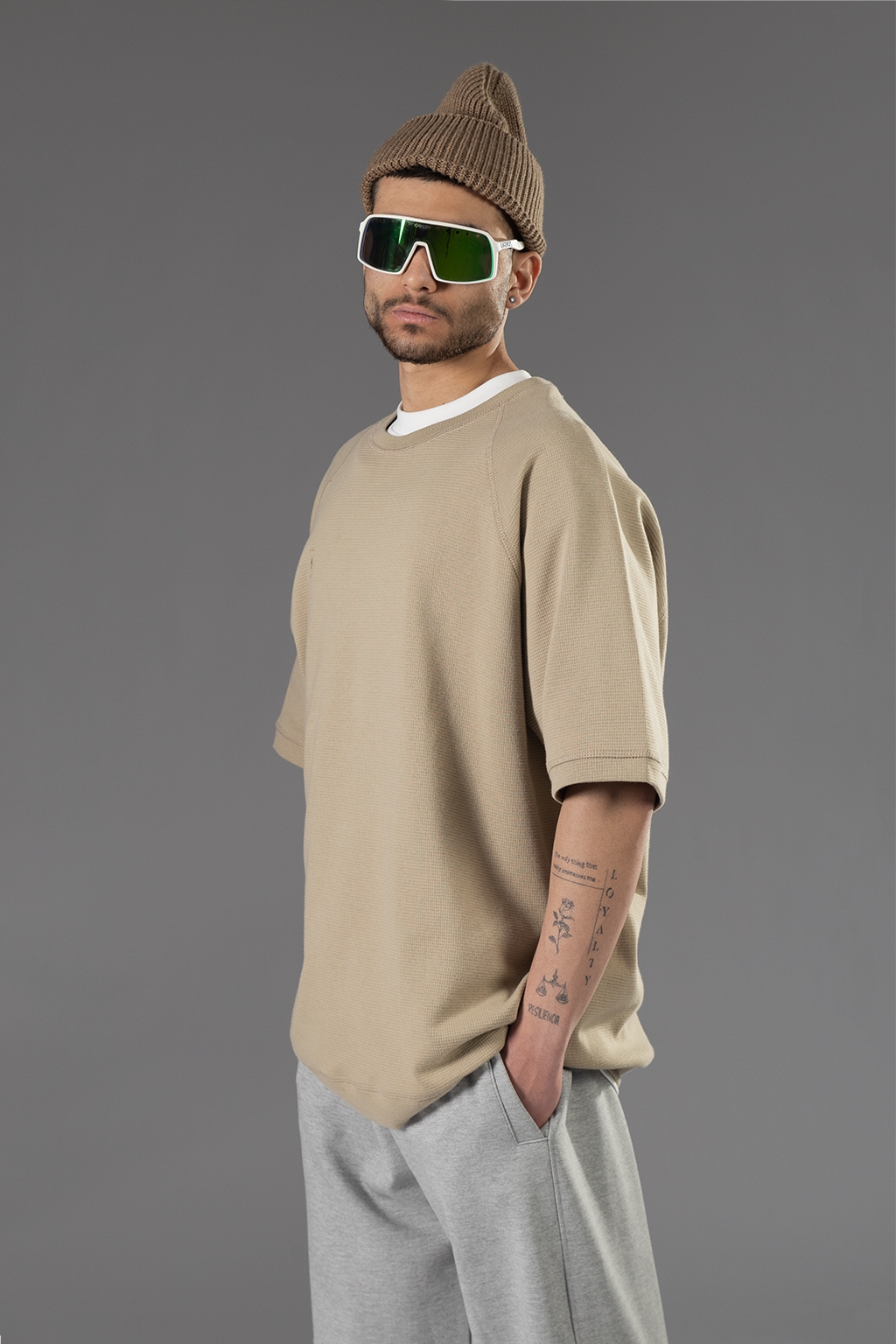 raglan cream 1