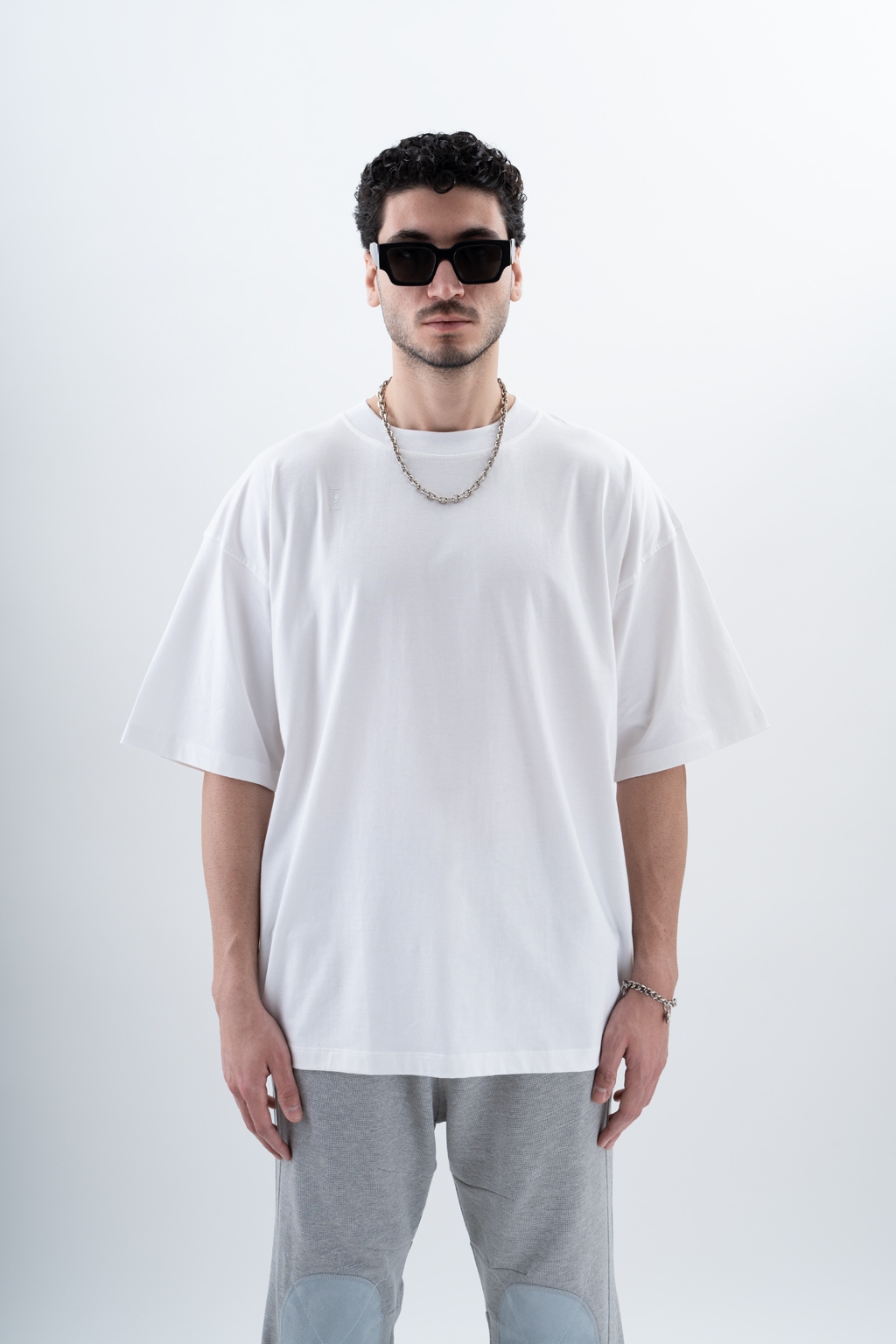 white 4