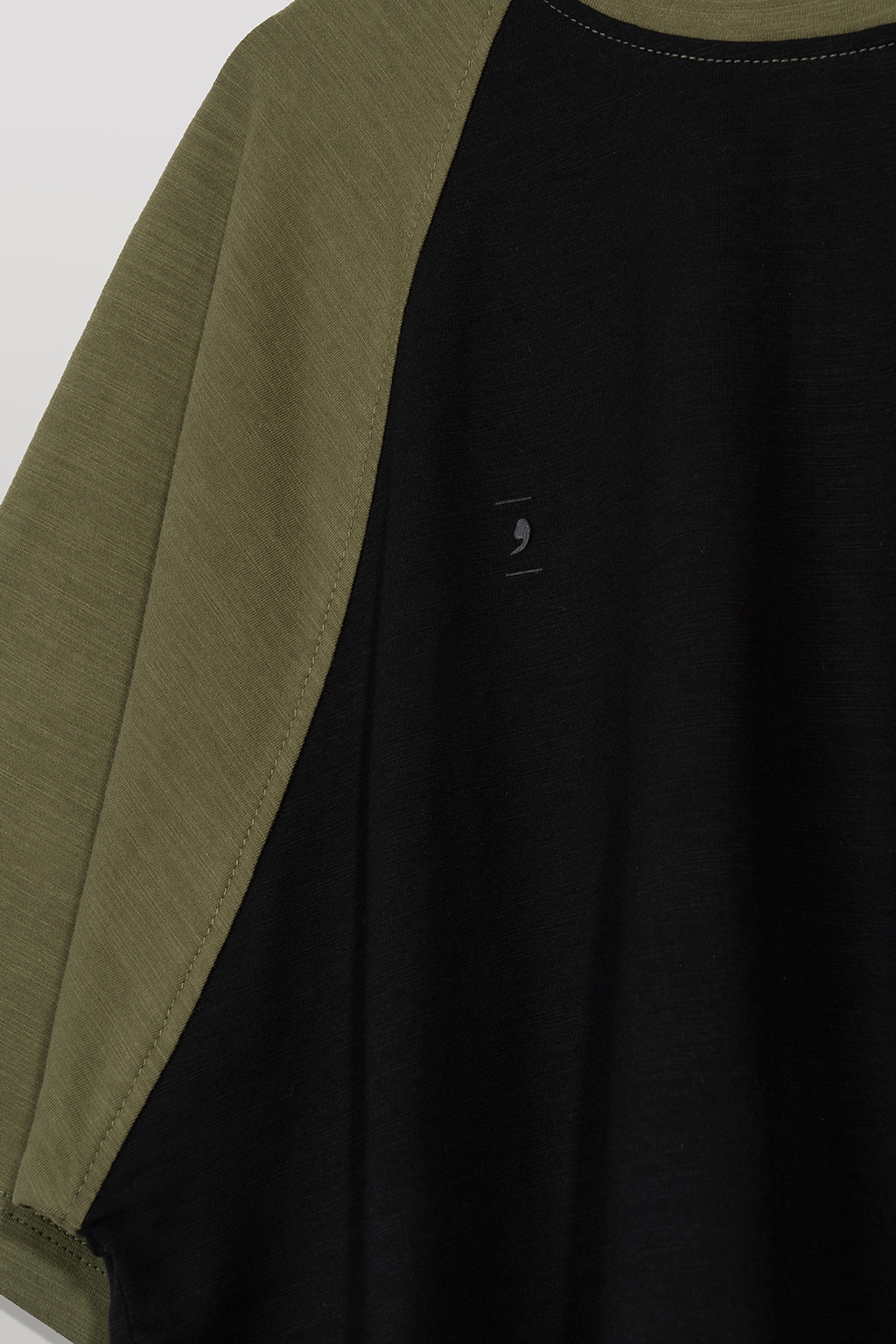 panda black green 2