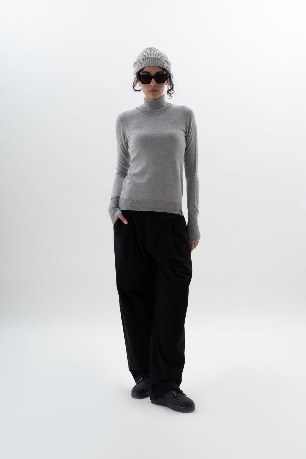 turtleneck grey 2